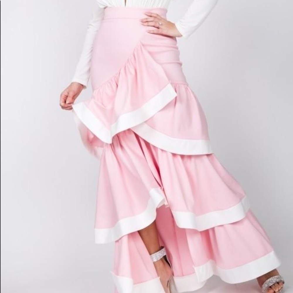 Contrast Hem Ruffle Layer Maxi Skirt